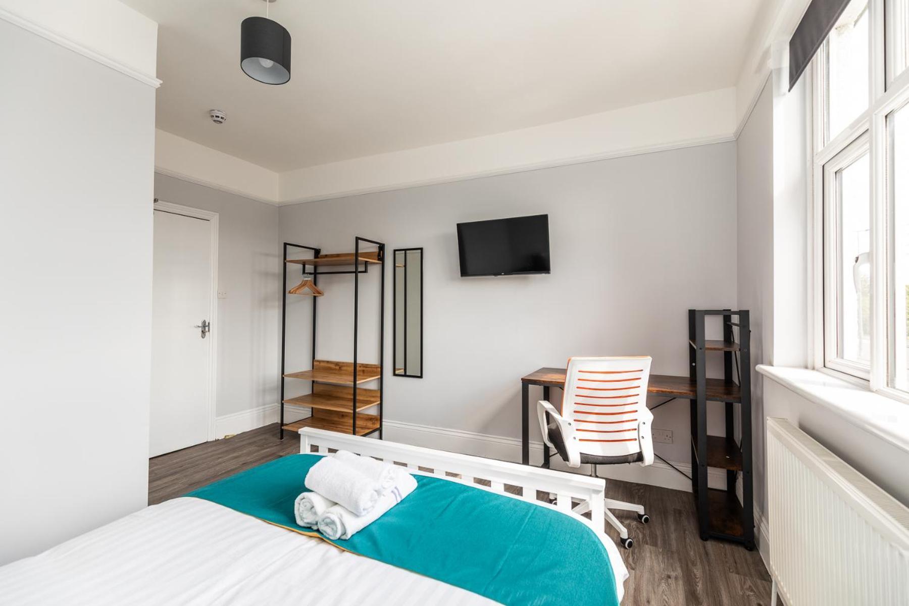 Dove Court Travel Lodge 4 - First Floor Ensuite Almondsbury Buitenkant foto