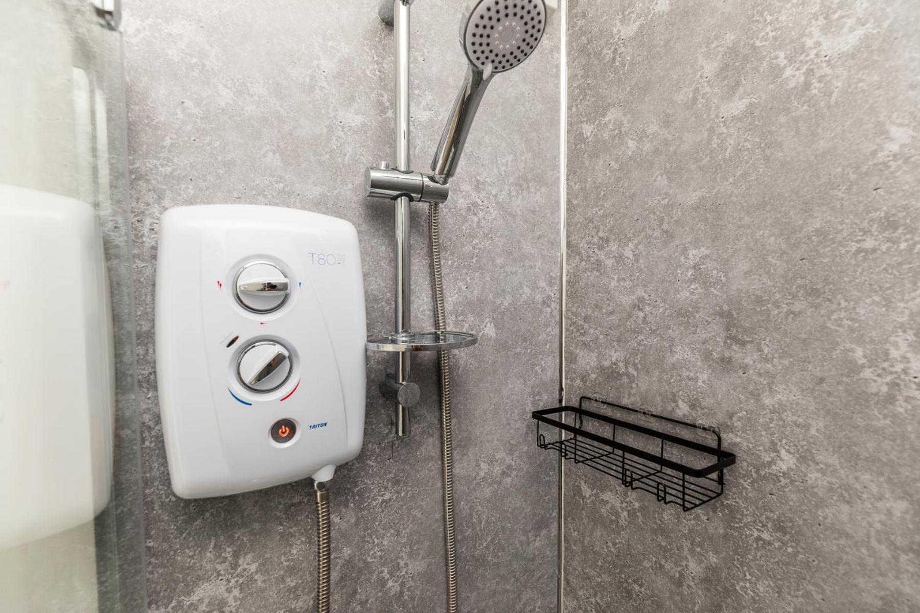Dove Court Travel Lodge 4 - First Floor Ensuite Almondsbury Buitenkant foto